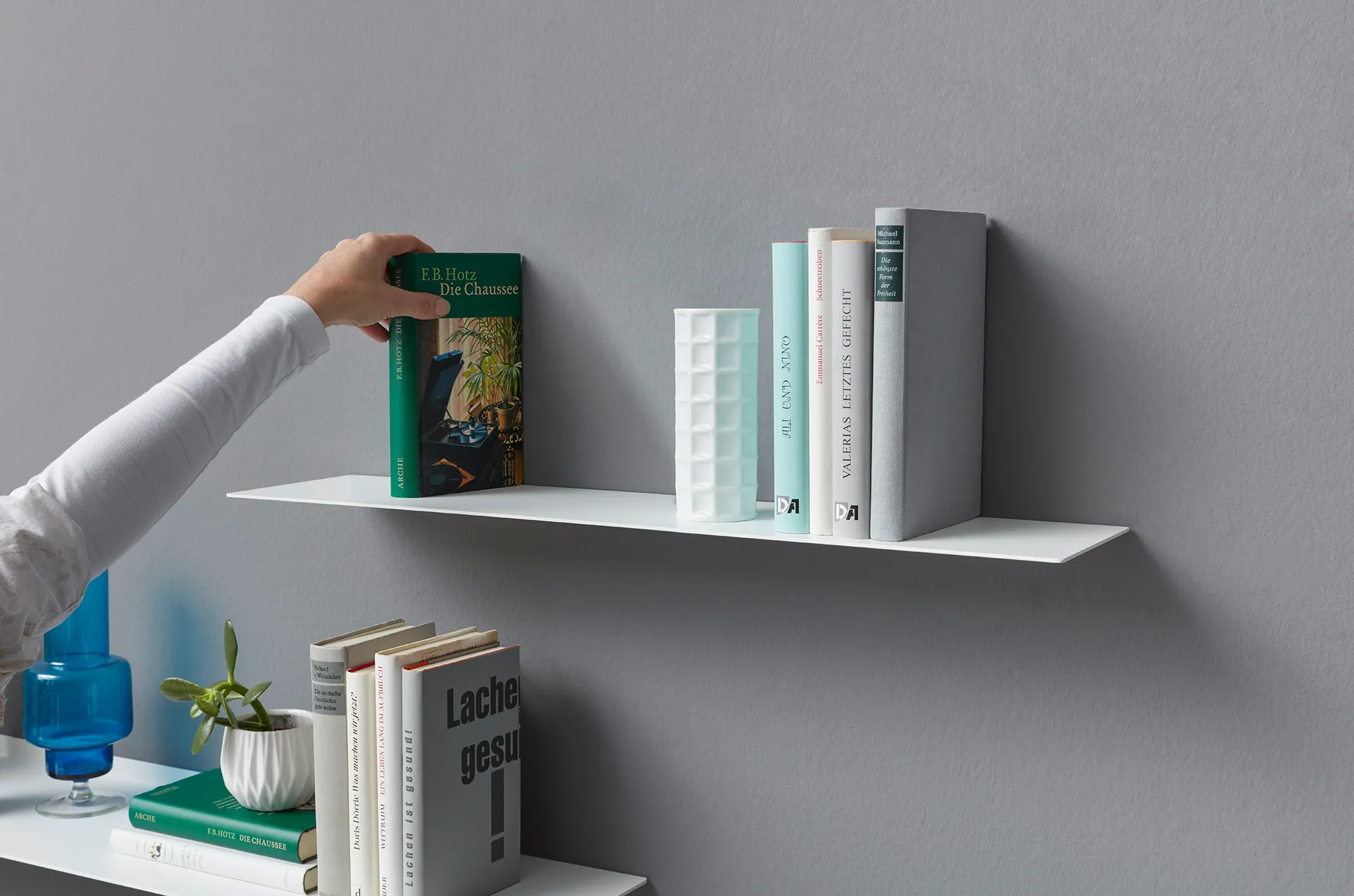 Wall shelf LYN